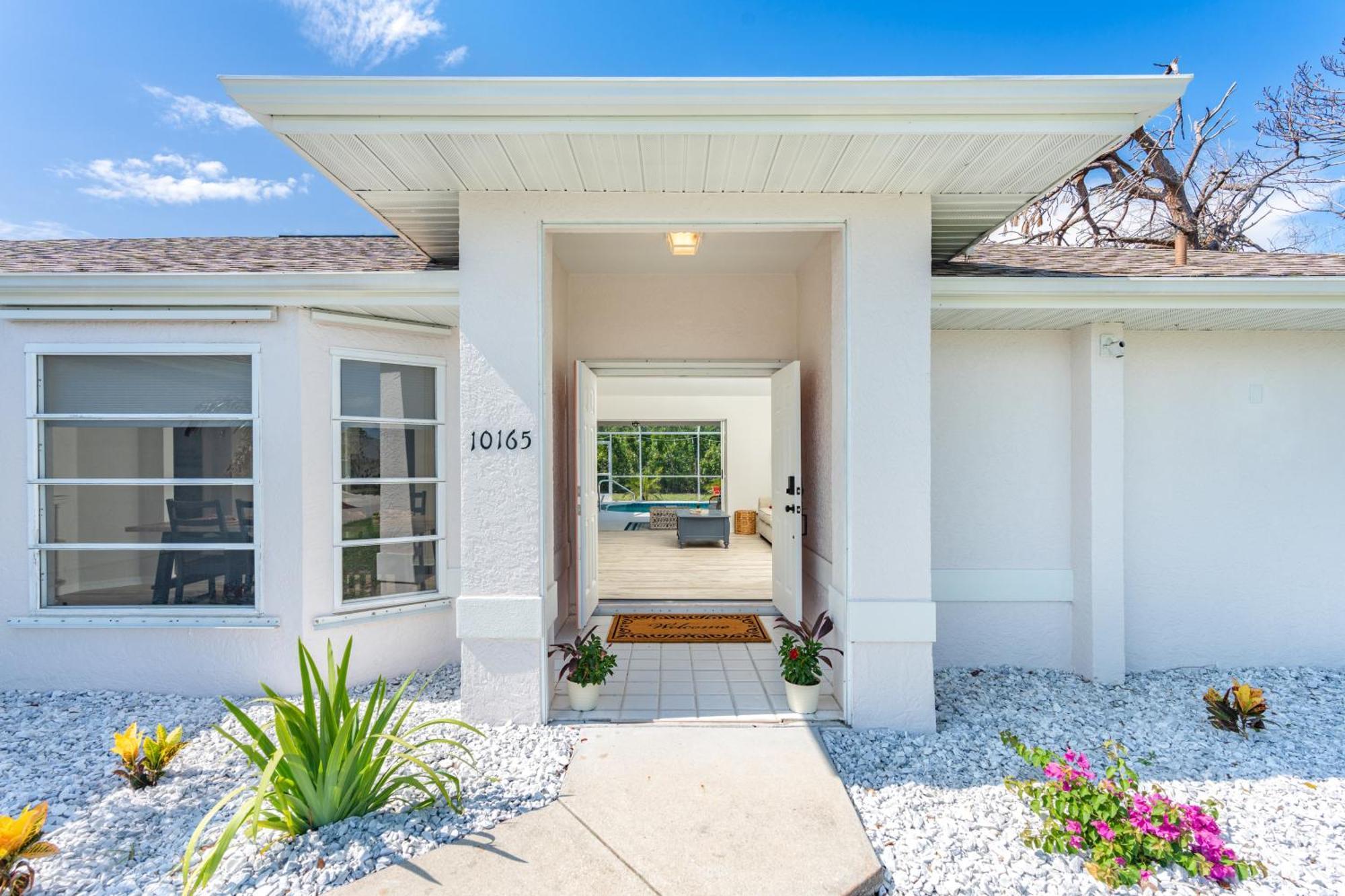 Beautiful Spacious Home! Close To Beaches - Heated Private Pool Englewood Eksteriør billede